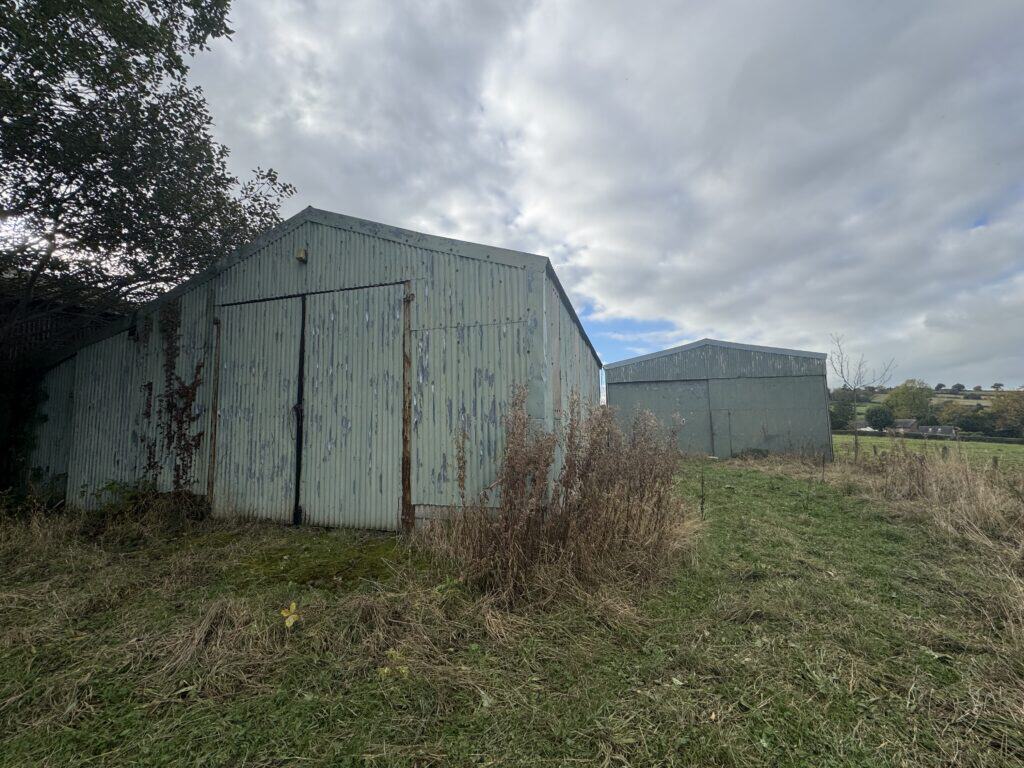 How a Class Q fallback helped secure four planning approvals at a Derbyshire farmstead 1 Planning Design
